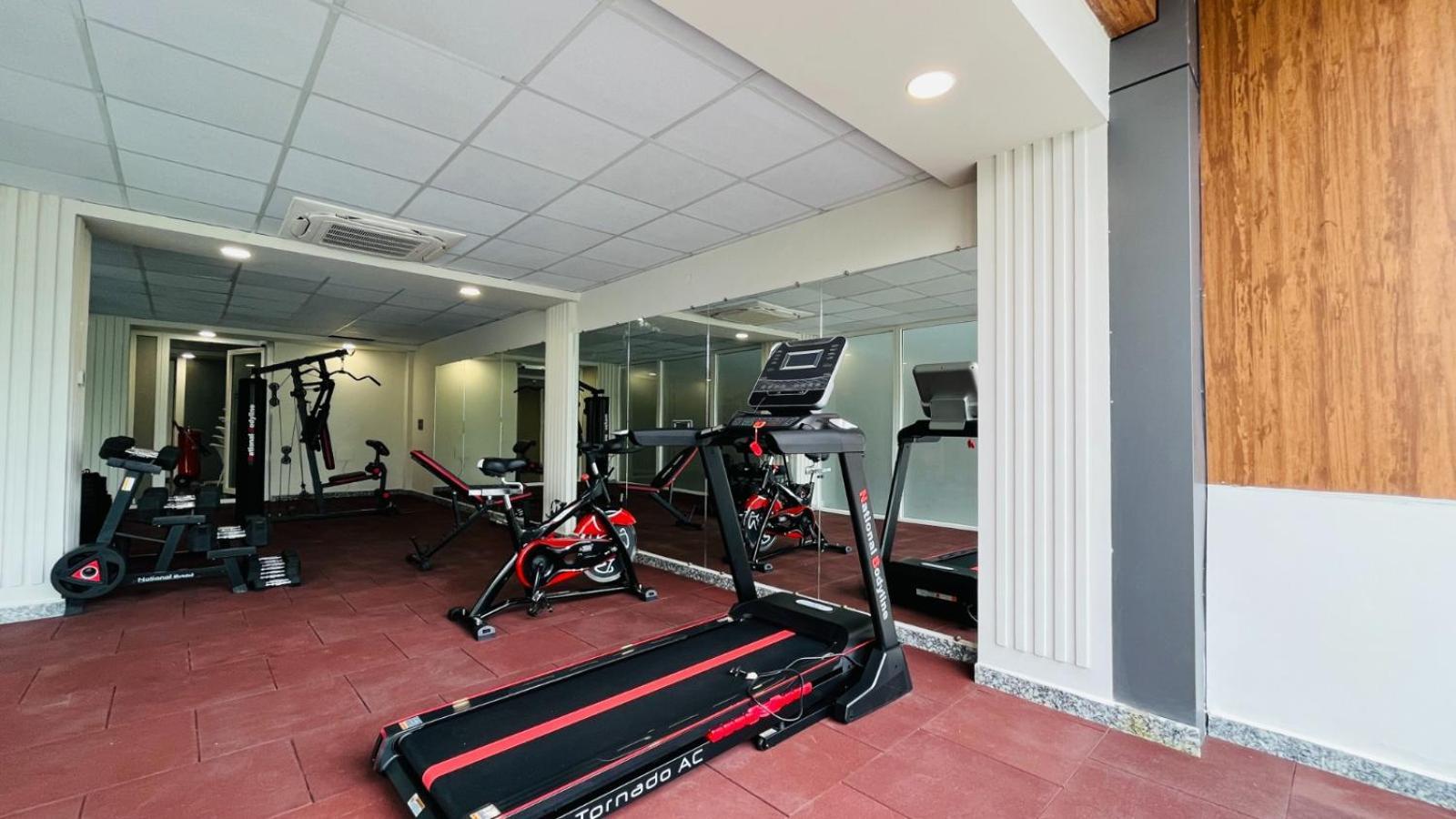 Zen Suites Gurgaon - Luxe Stays Collection Экстерьер фото