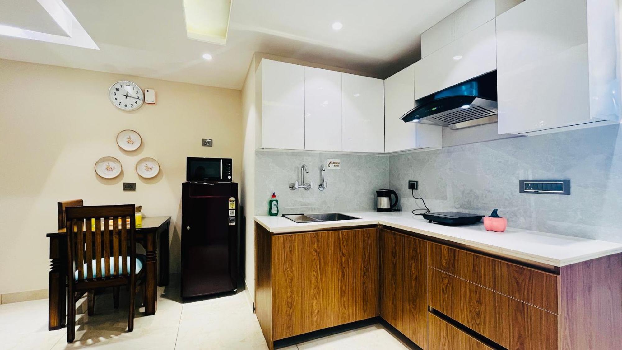 Zen Suites Gurgaon - Luxe Stays Collection Экстерьер фото